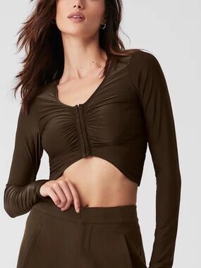 All Yoga Standout Long Sleeve Crop Top Tee